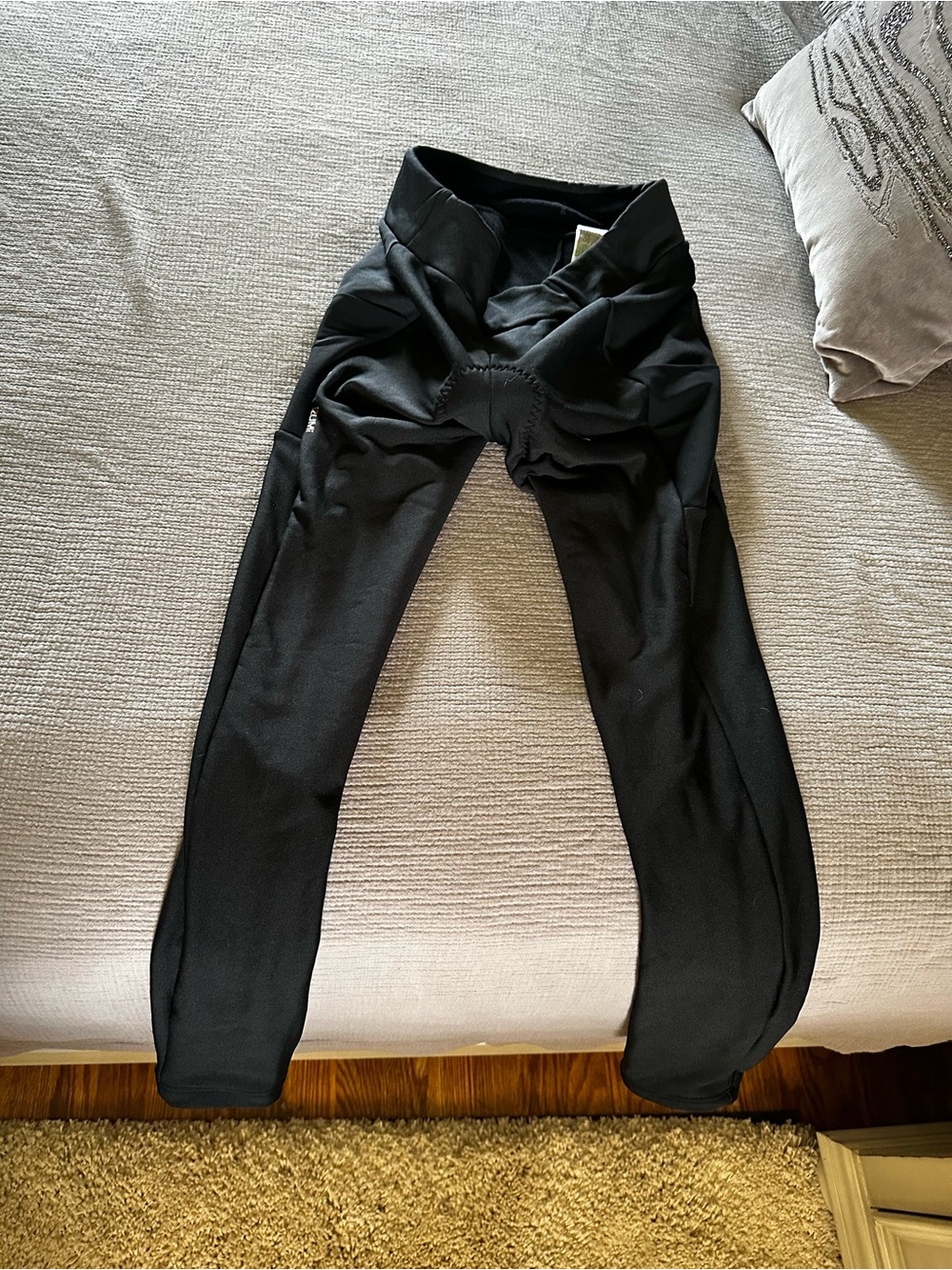Pearl Izumi Black and Rose-Gold Bike Leggings Performance Leggings